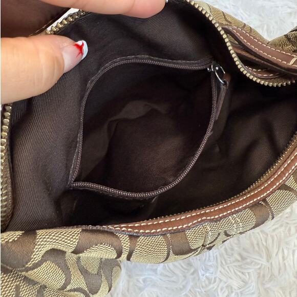 y2k COACH Brown Signature Canvas Soho Hobo Shoulder Bag - Picture 8 of 10
